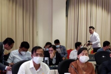 ឯកឧត្តម ជូ ប៊ុនរីន អគ្គលេខាធិការនៃអគ្គលេខាធិការដ្ឋានរដ្ឋបាលសាលាឧទ្ធរណ៍ភ្នំពេញ និងក្រុមការងារនៃនាយកដ្ឋានកិច្ចការហិរញ្ញវត្ថុ បានចូលរួមកិច្ចប្រជុំពិភាក្សាថវិកាឆ្នាំ២០២១